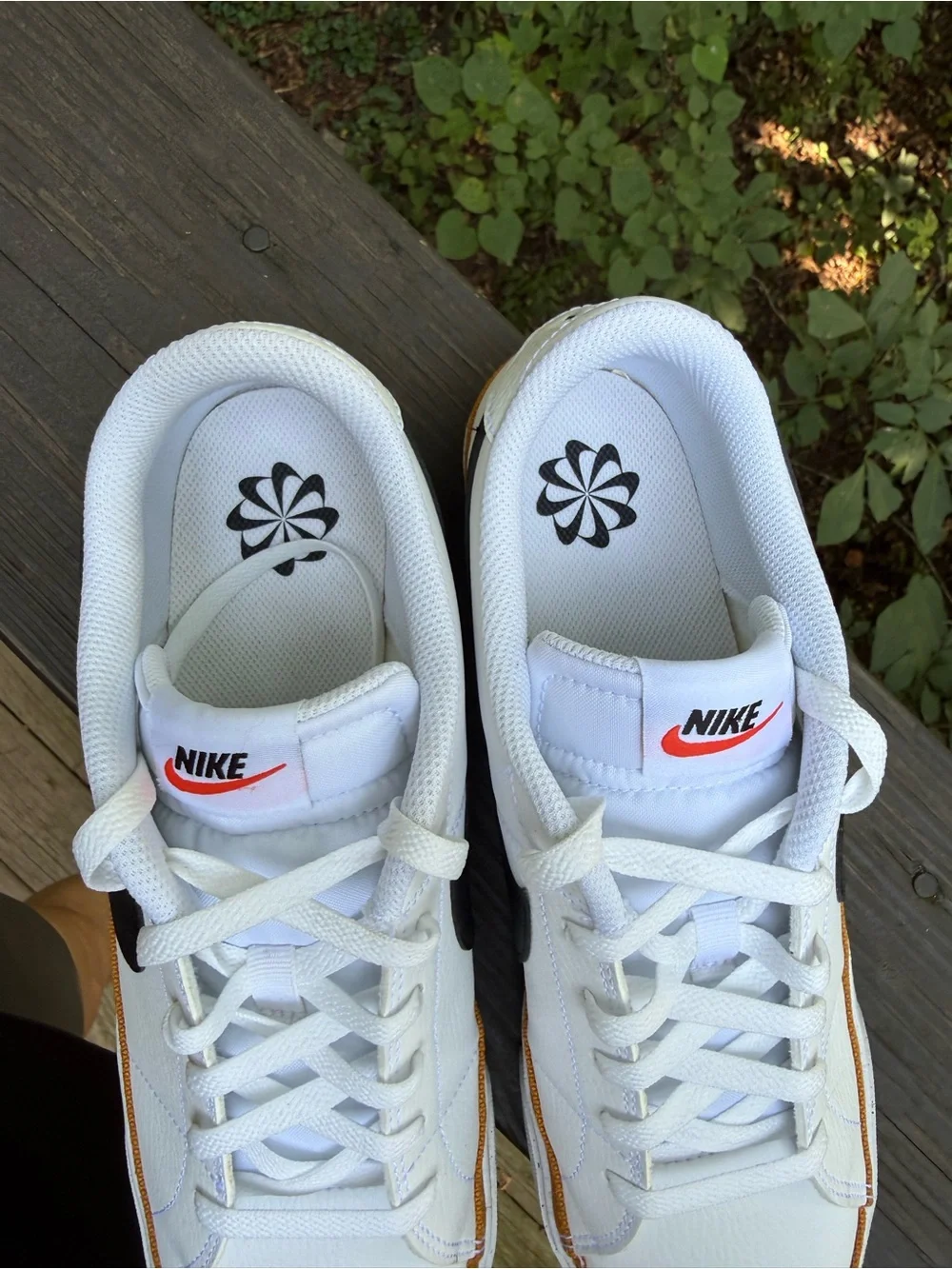 Nike Court Legacy Men’s Low Top Lace-Up Sneakers White/Black/Gold DH3162-100